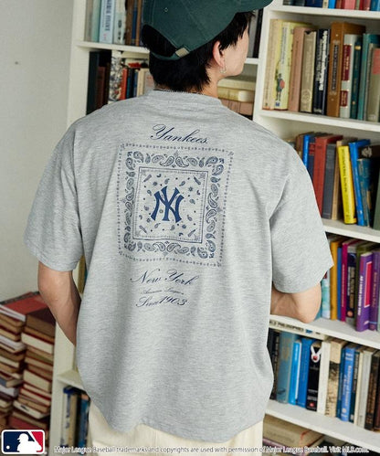 聯名 MLB 後背頭巾印花 T恤