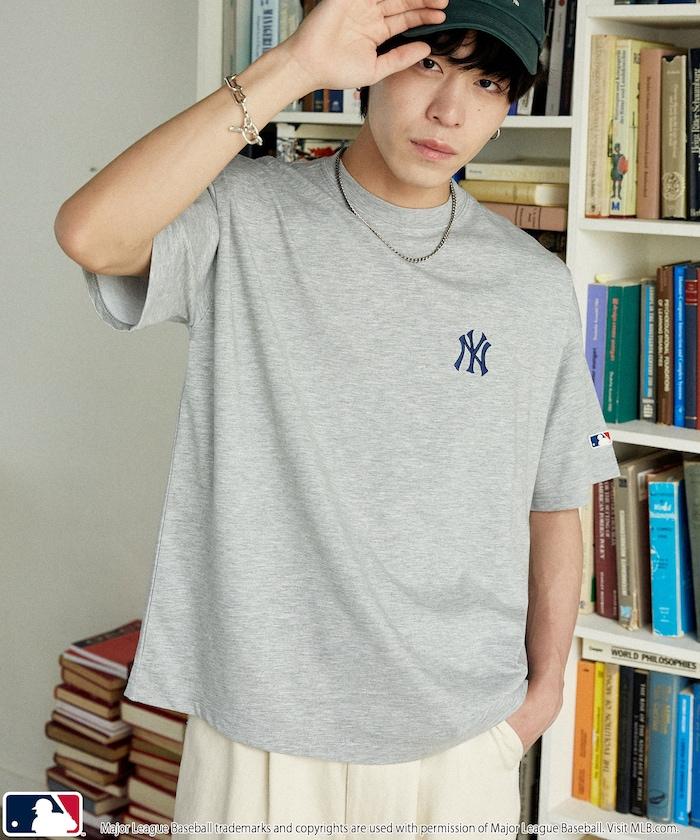 聯名 MLB 後背頭巾印花 T恤