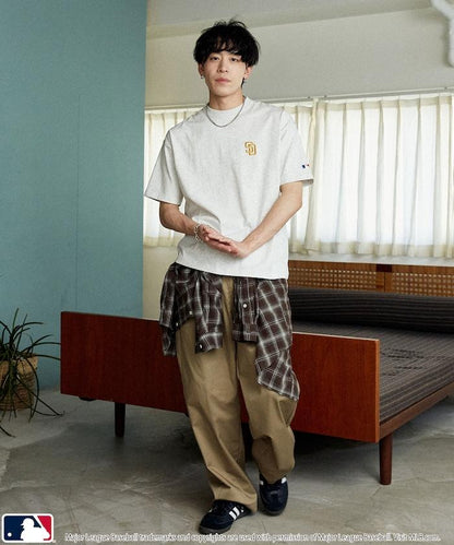 聯名 MLB 後背頭巾印花 T恤