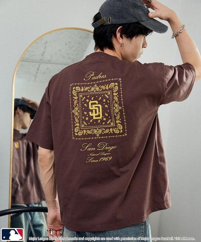 聯名 MLB 後背頭巾印花 T恤