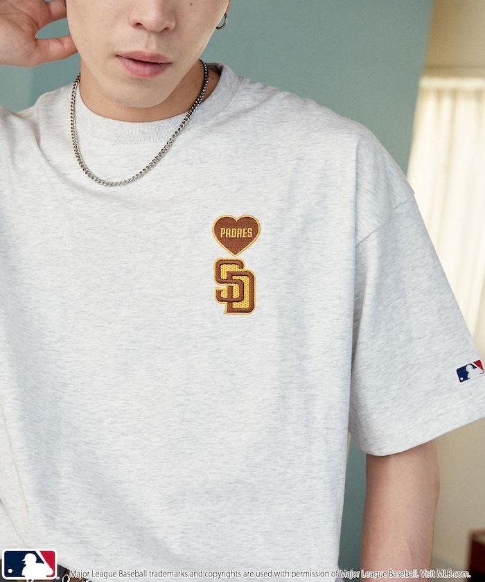 聯名款 MLB 單點心形圖案 T恤