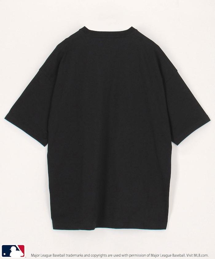 聯名款 MLB 單點心形圖案 T恤