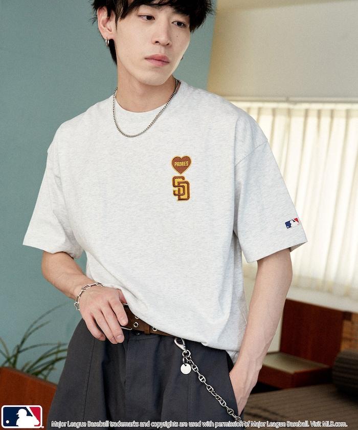 聯名款 MLB 單點心形圖案 T恤