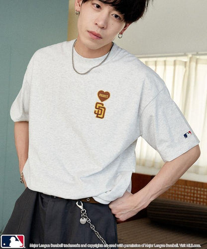 聯名款 MLB 單點心形圖案 T恤