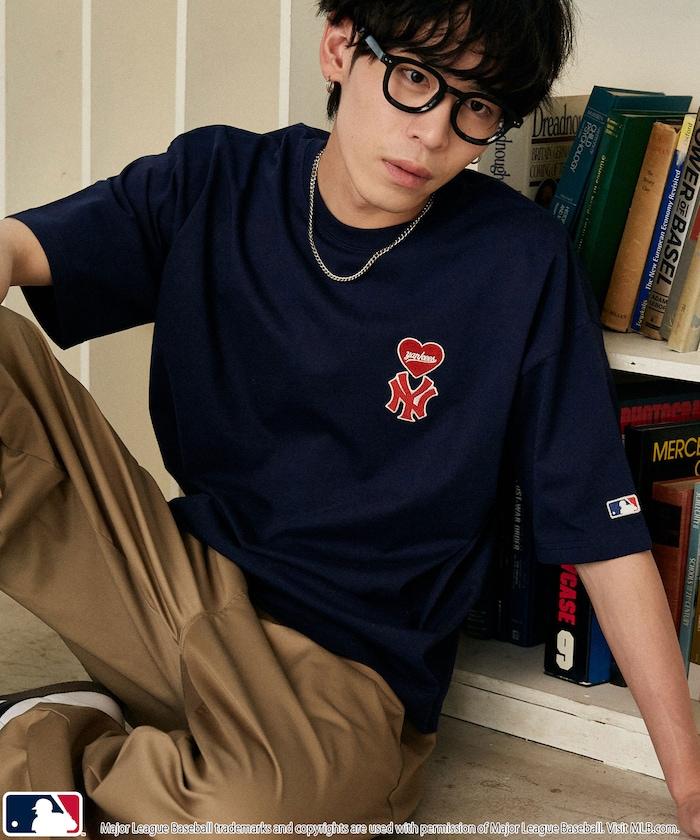聯名款 MLB 單點心形圖案 T恤