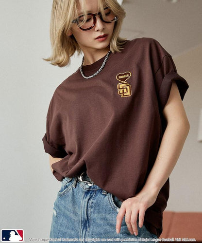 聯名款 MLB 單點心形圖案 T恤