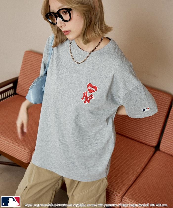 聯名款 MLB 單點心形圖案 T恤