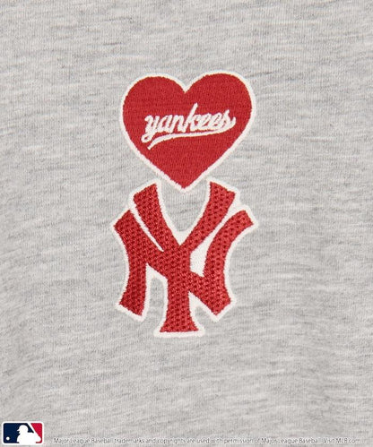 聯名款 MLB 單點心形圖案 T恤