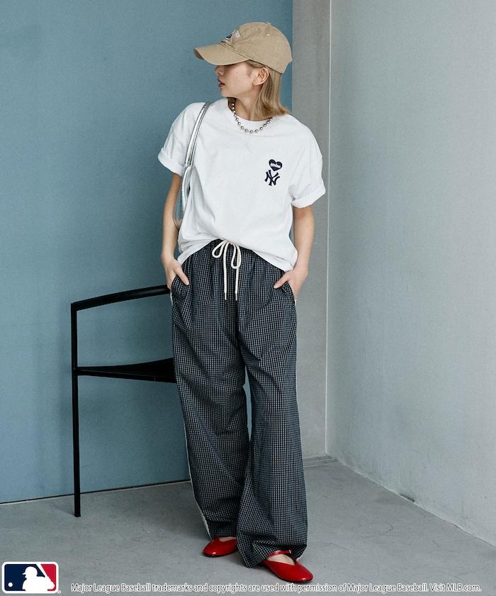 聯名款 MLB 單點心形圖案 T恤