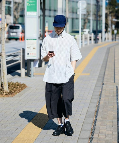 Relax Fit 寬鬆版 常規領 泡泡紗 短袖襯衫