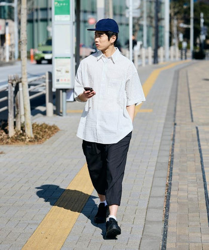 Relax Fit 寬鬆版 常規領 泡泡紗 短袖襯衫