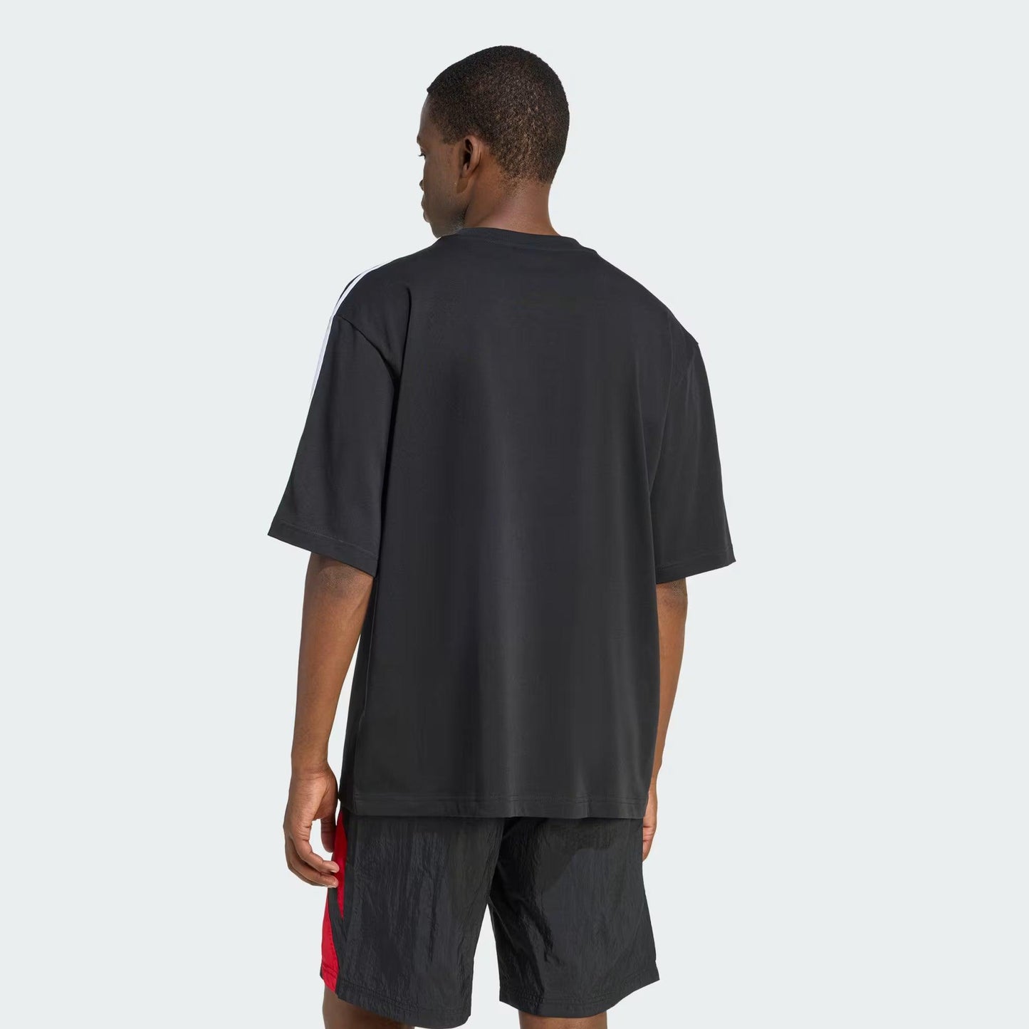 adidas ADICOLOR 3-STRIPES OVERSIZED TEE 寬鬆版 三條紋設計 T恤