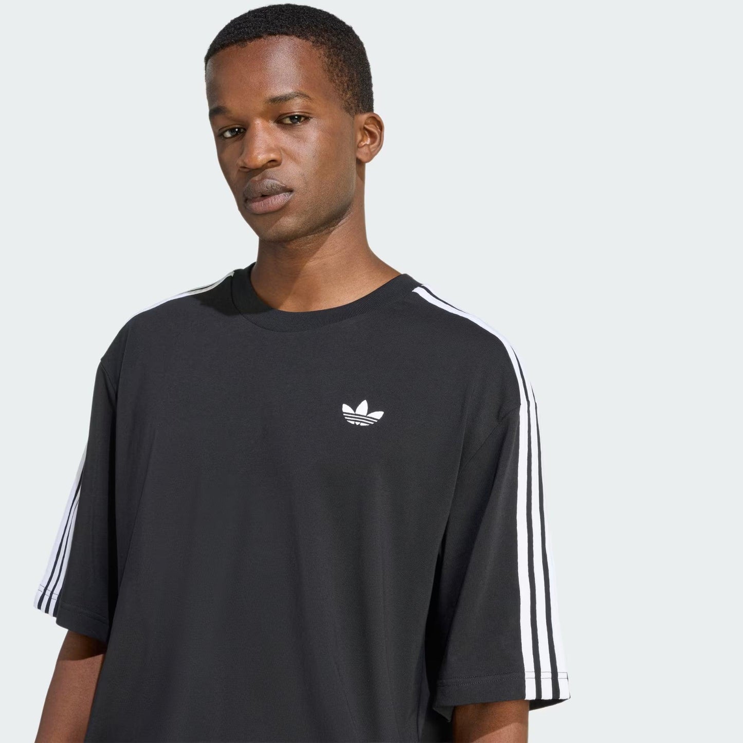 adidas ADICOLOR 3-STRIPES OVERSIZED TEE 寬鬆版 三條紋設計 T恤