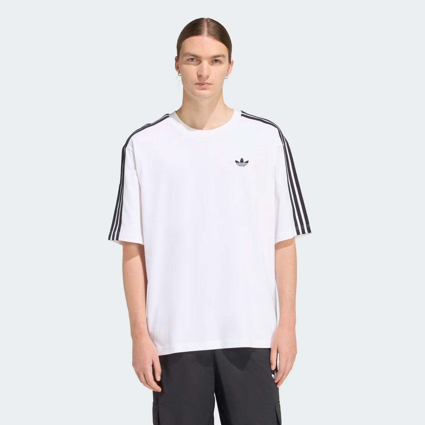 adidas ADICOLOR 3-STRIPES OVERSIZED TEE 寬鬆版 三條紋設計 T恤