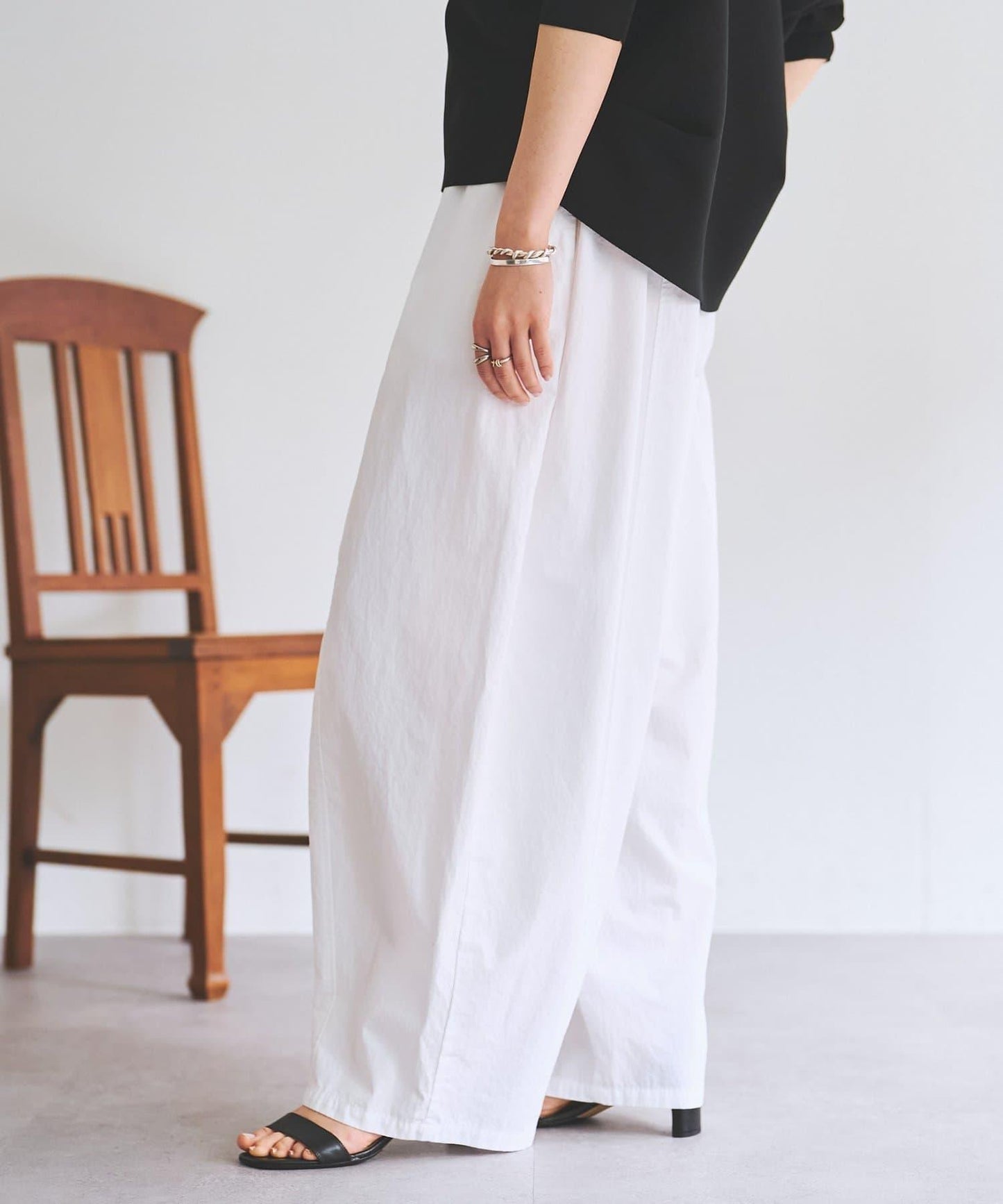 棉質彎刀版型褲子