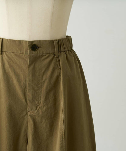 棉質彎刀版型褲子