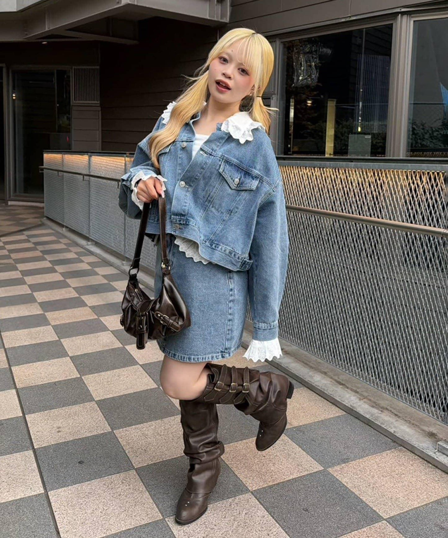 蕾絲可拆卸 前口袋蕾絲 A字半身裙