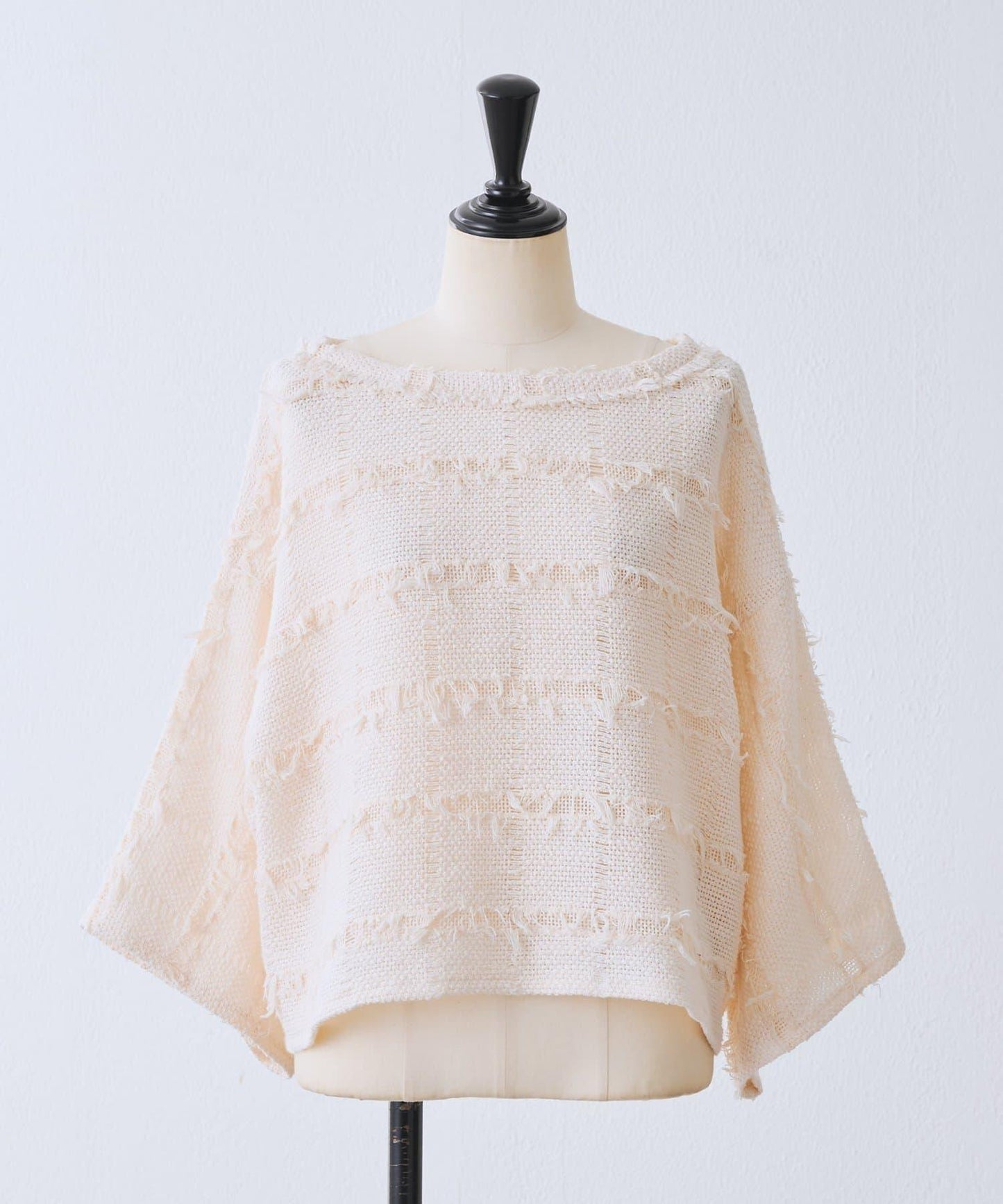 格紋流蘇套頭上衣