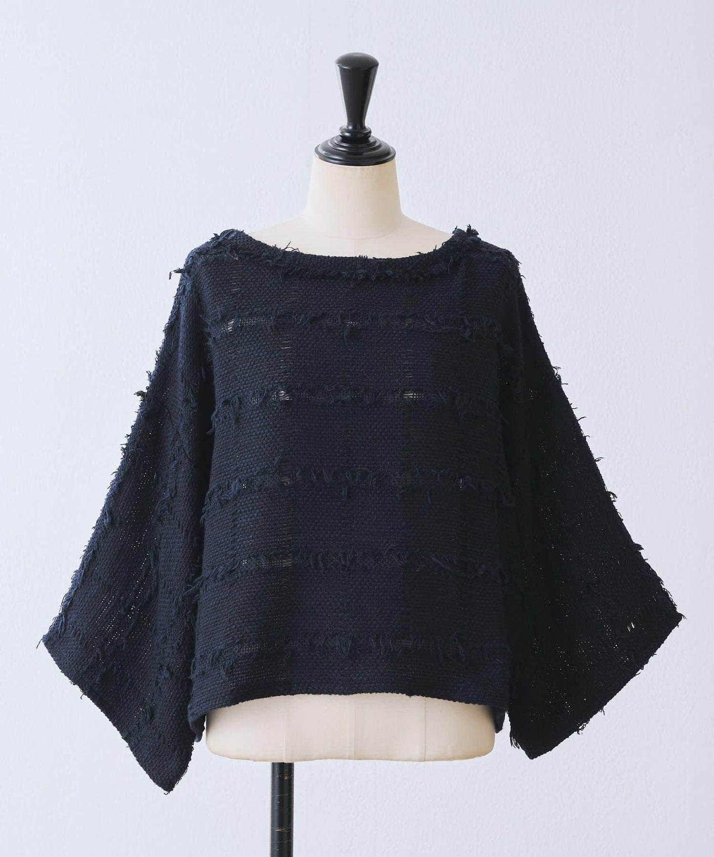 格紋流蘇套頭上衣