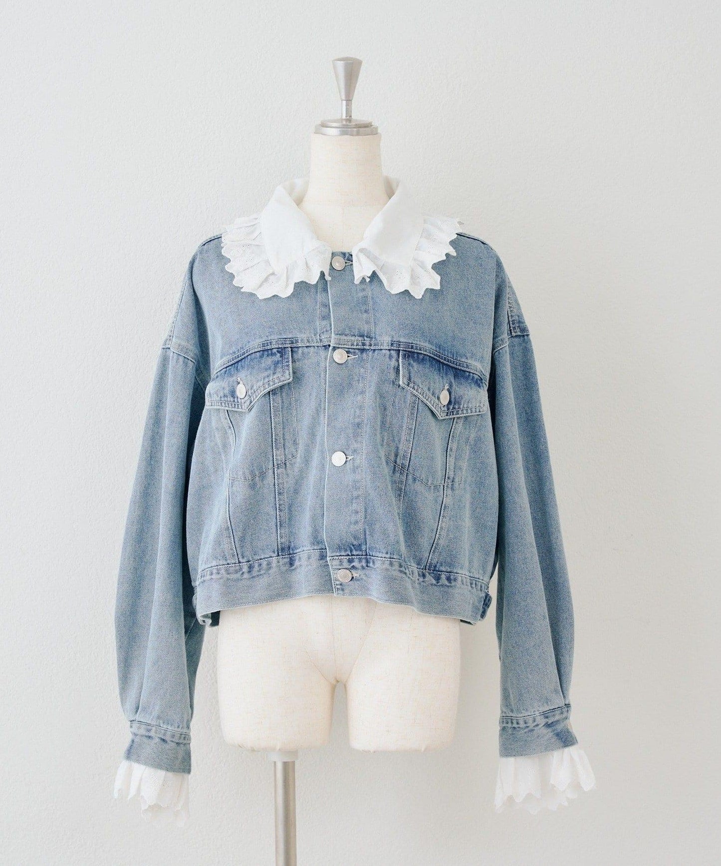 蕾絲可拆卸 大翻領 牛仔外套 【RMAF】 (Note: 英文/字母 RMAF 原樣保留)