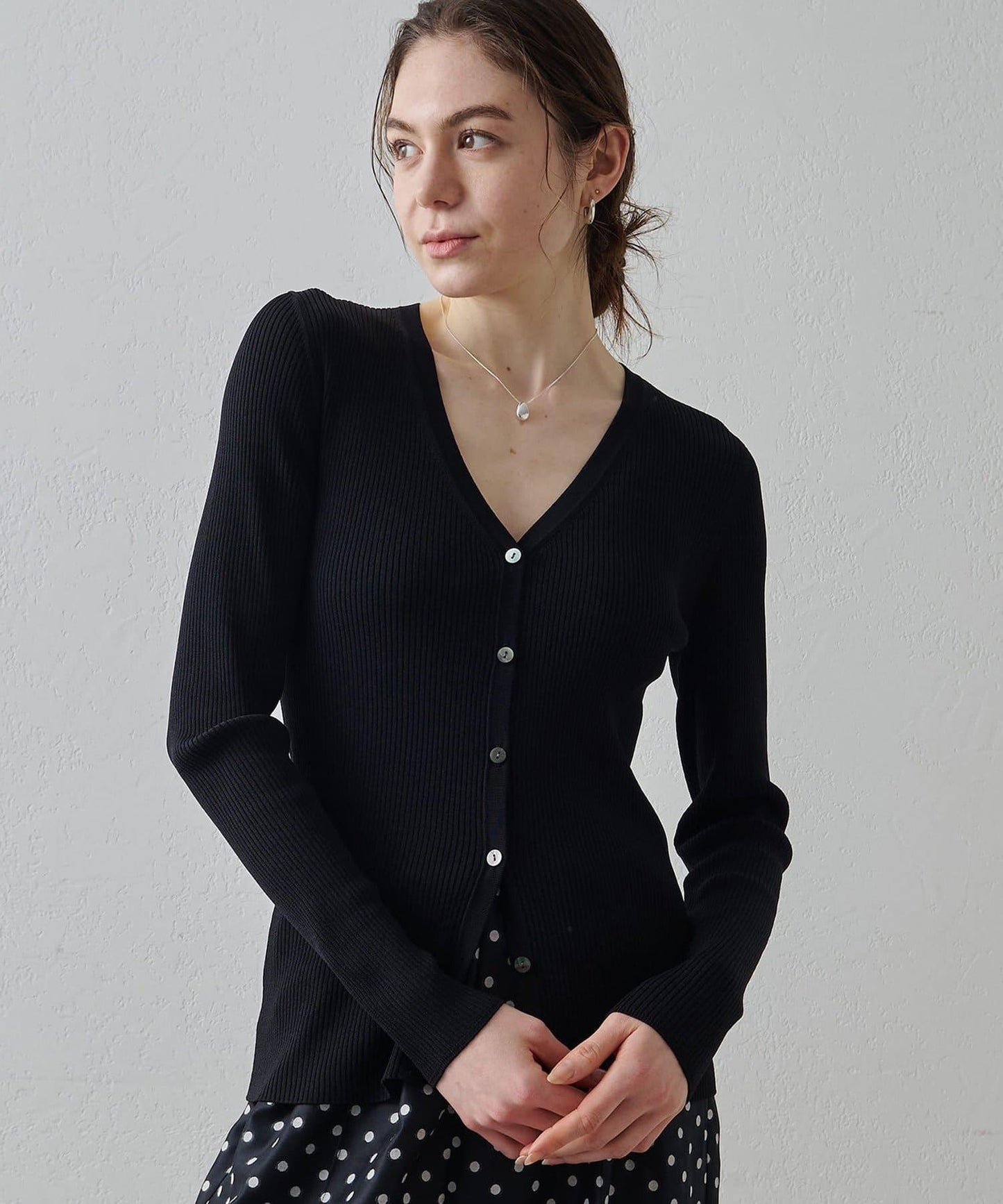 Drawing Numbers 羅紋V領針織開衫