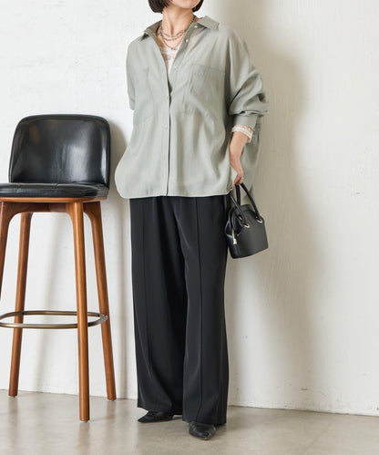 後弧形抽褶設計襯衫