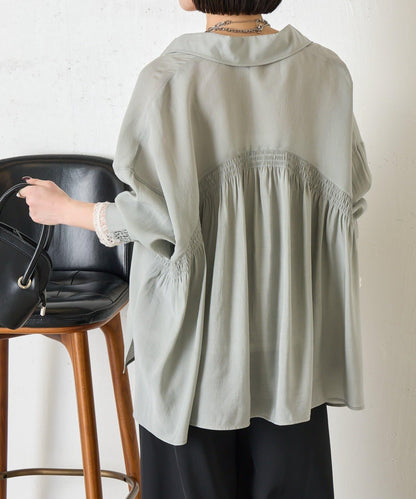 後弧形抽褶設計襯衫