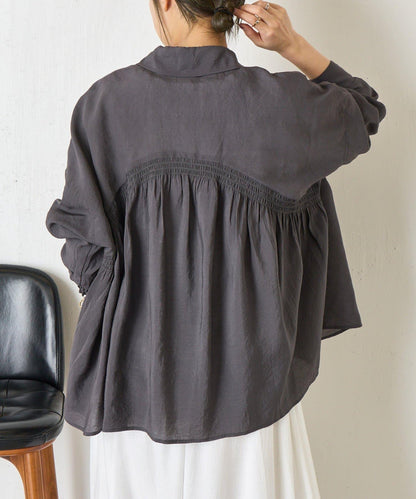 後弧形抽褶設計襯衫