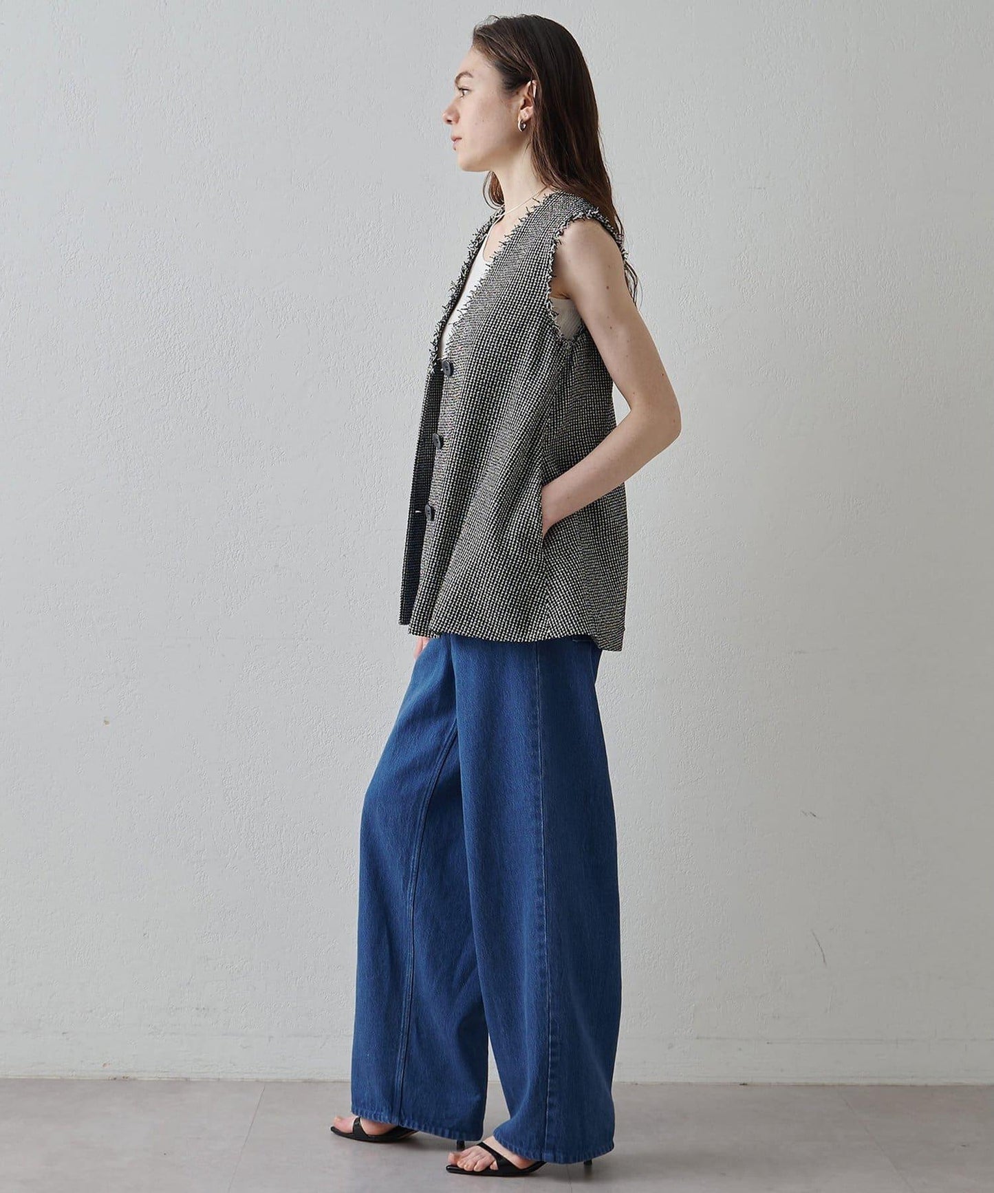 Drawing Numbers 飛白紋荷葉擺馬甲