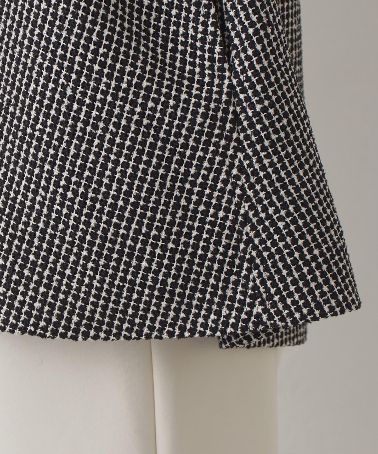 Drawing Numbers 飛白紋荷葉擺馬甲