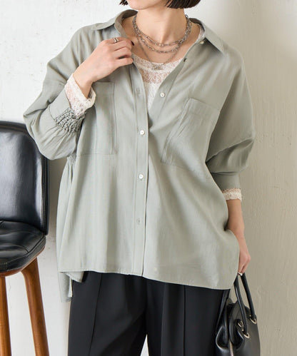 後弧形抽褶設計襯衫