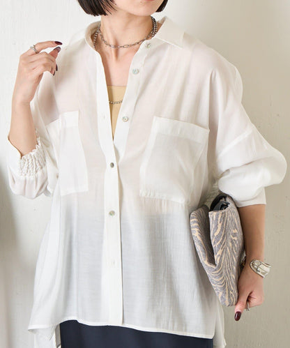 後弧形抽褶設計襯衫