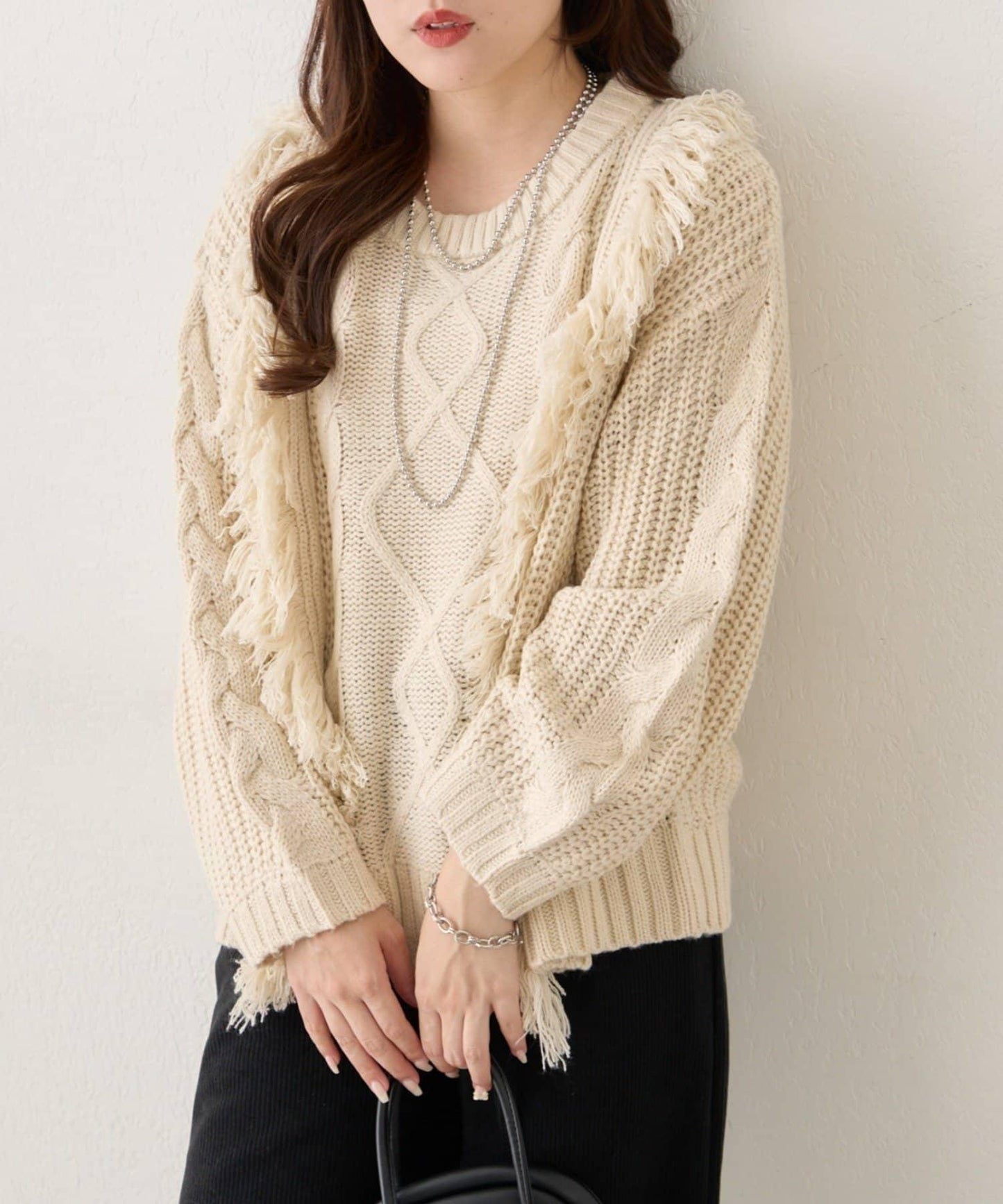 流蘇圓領設計套頭上衣