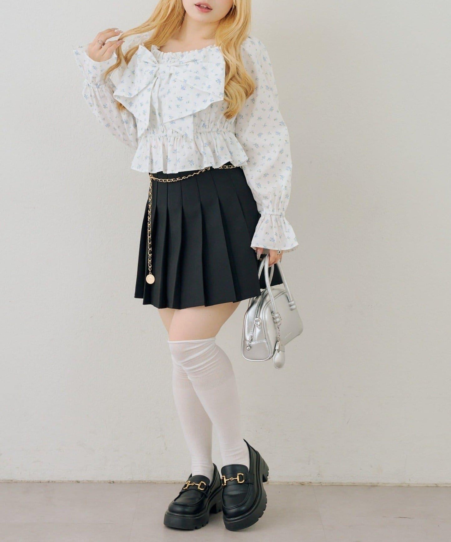 RMAF 蝴蝶結設計女襯衫