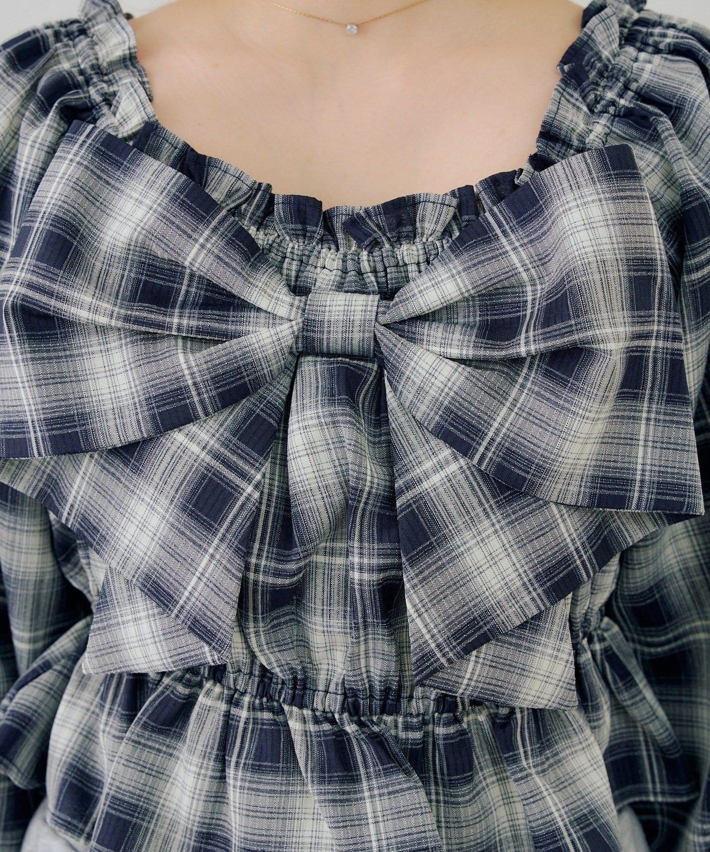 RMAF 蝴蝶結設計女襯衫