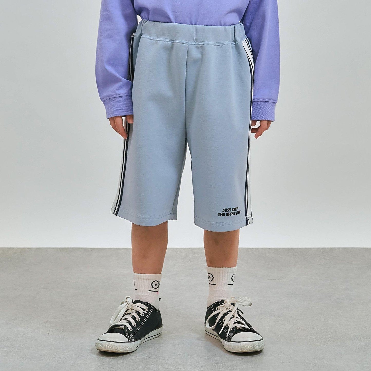 成套搭配 校園適用 側邊條紋 休閒短褲