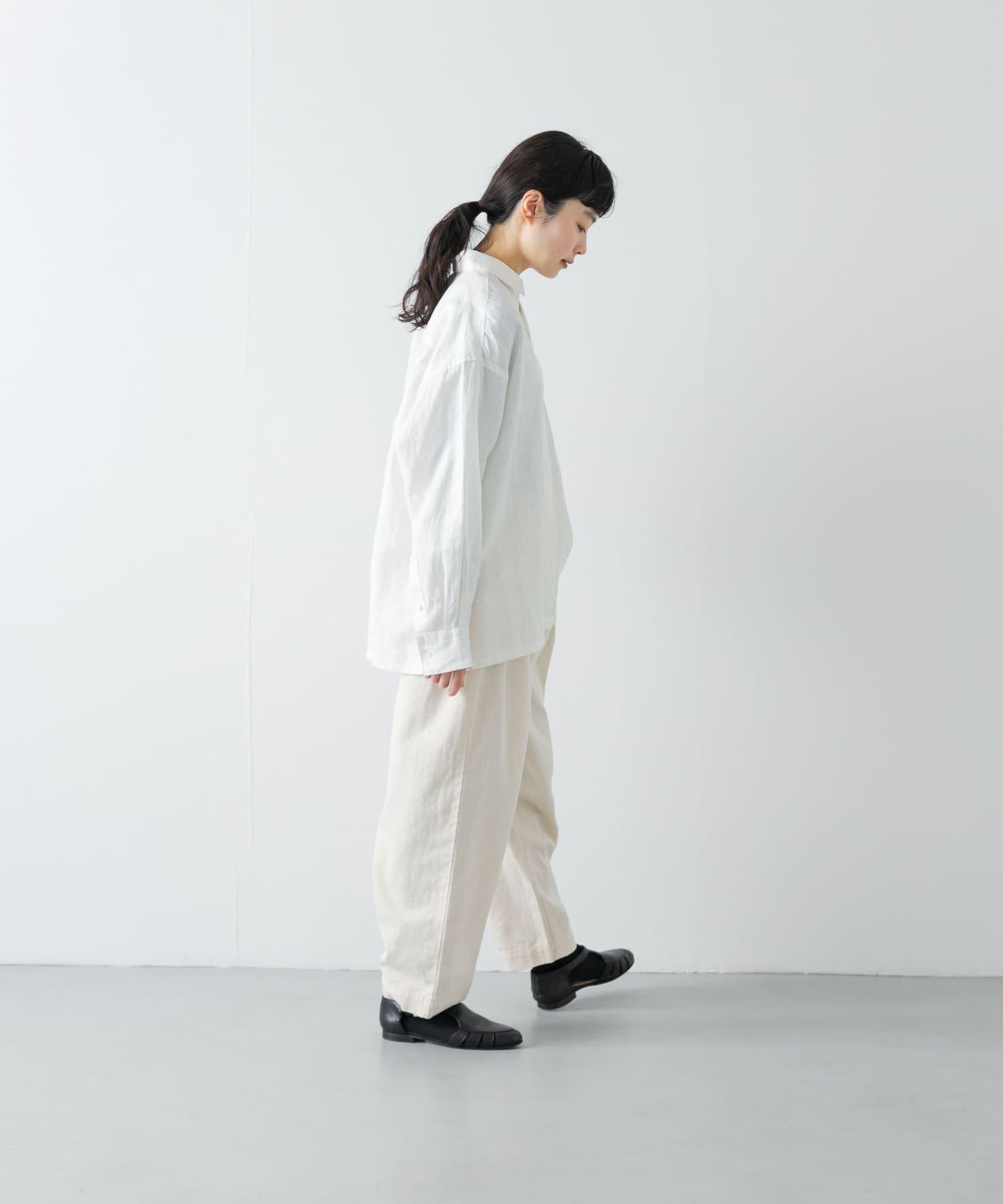 亞麻經典盒型寬鬆襯衫