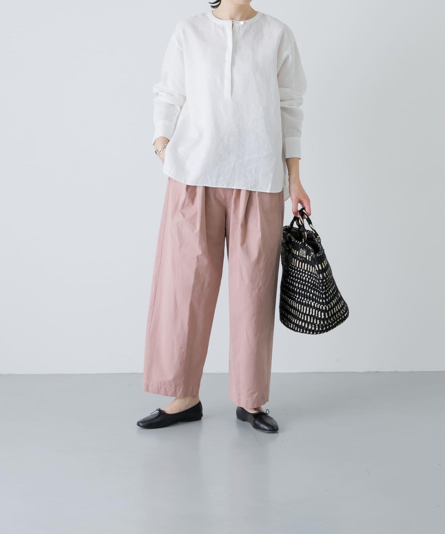 亨利領 寬鬆版型 亞麻襯衫