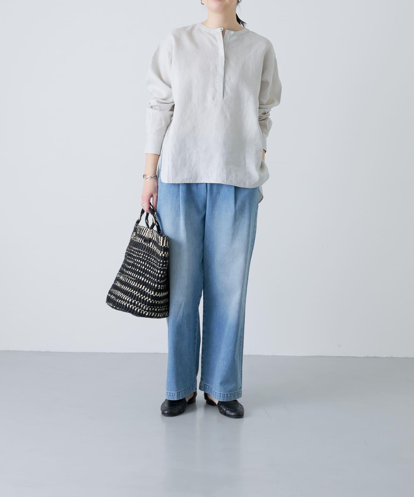 亨利領 寬鬆版型 亞麻襯衫