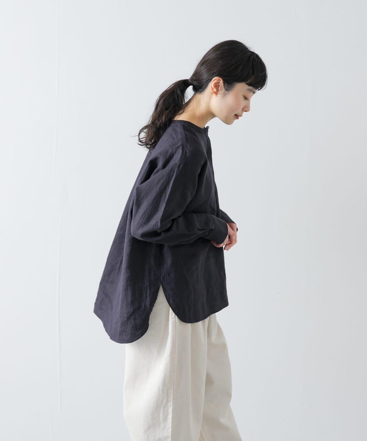 亨利領 寬鬆版型 亞麻襯衫