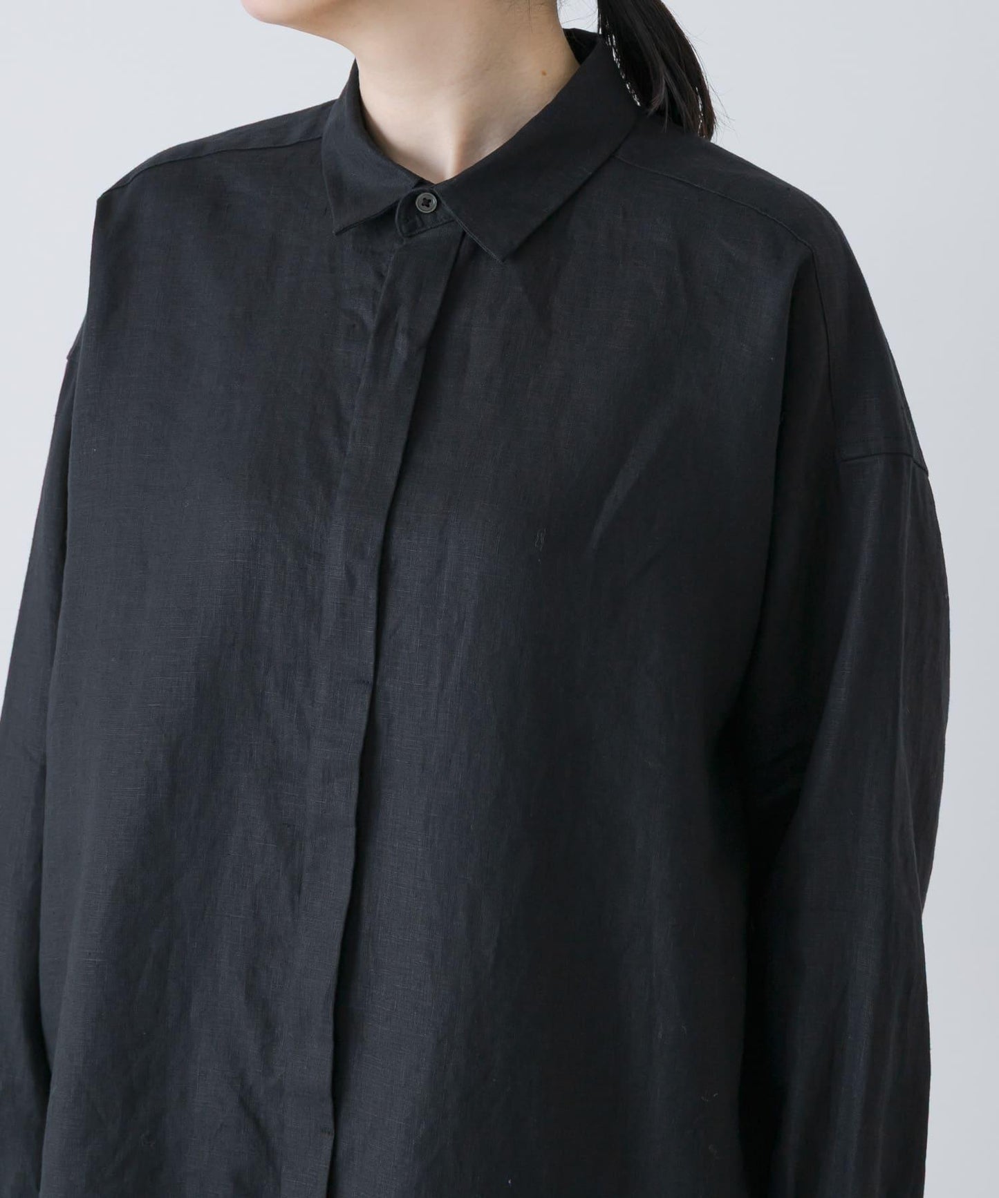 亞麻經典盒型寬鬆襯衫