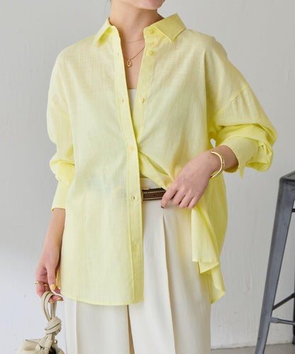 清爽亞麻混後扭結設計襯衫