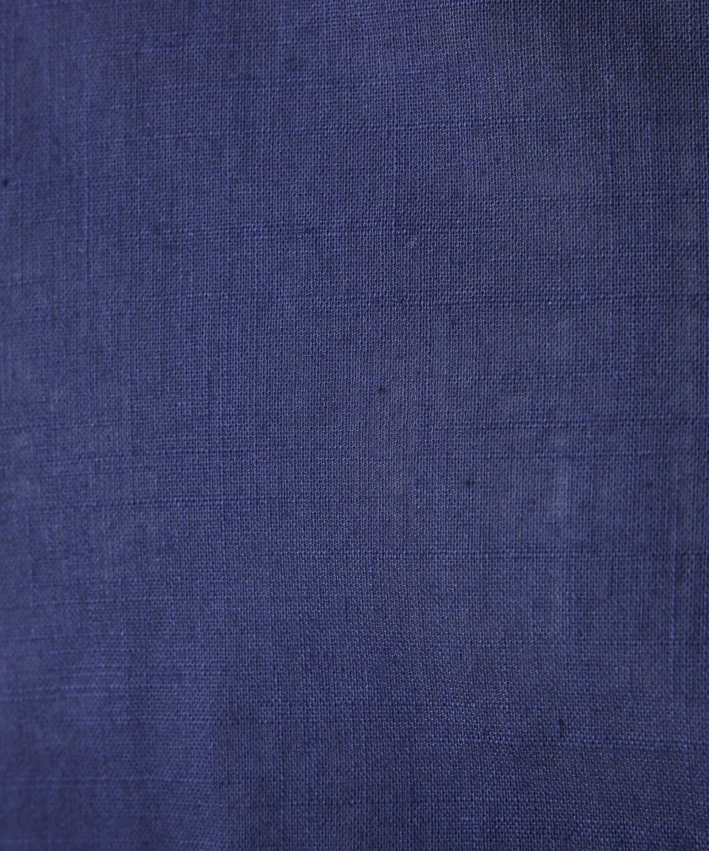 清爽亞麻混後扭結設計襯衫