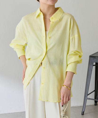 清爽亞麻混後扭結設計襯衫