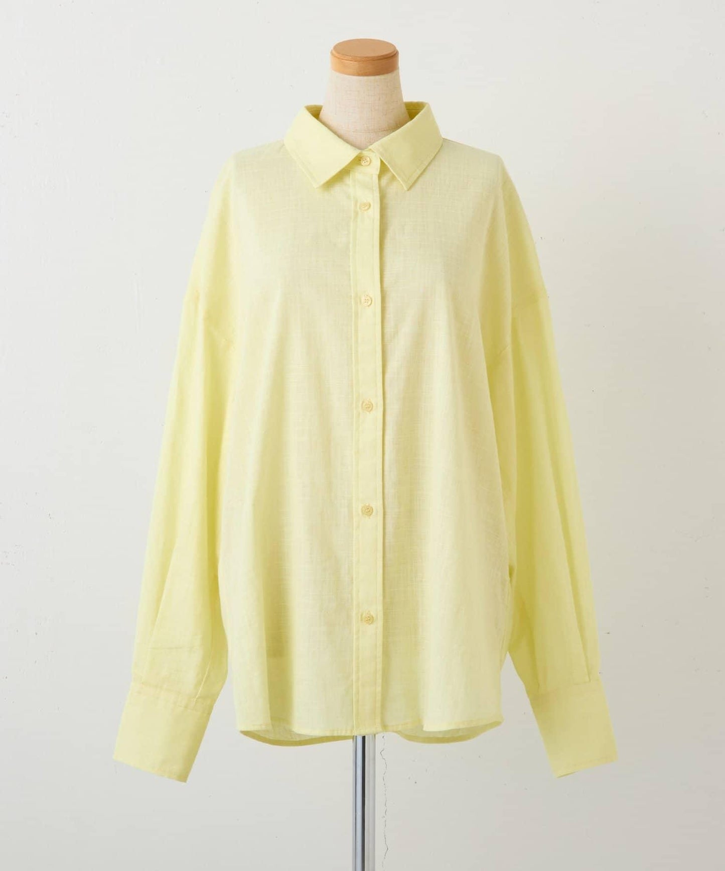 清爽亞麻混後扭結設計襯衫