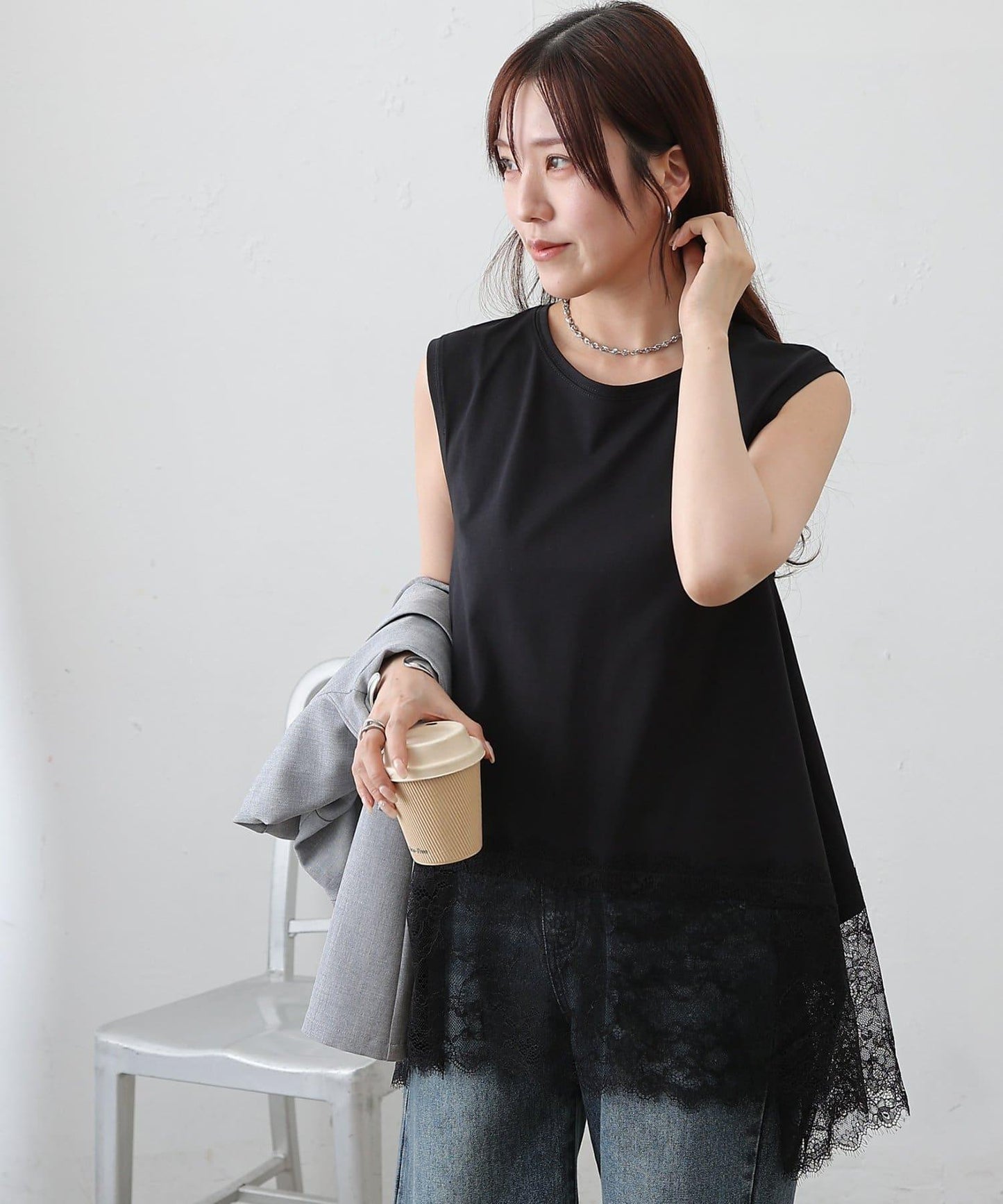 蕾絲下襬 不規則下襬 無袖 套頭上衣