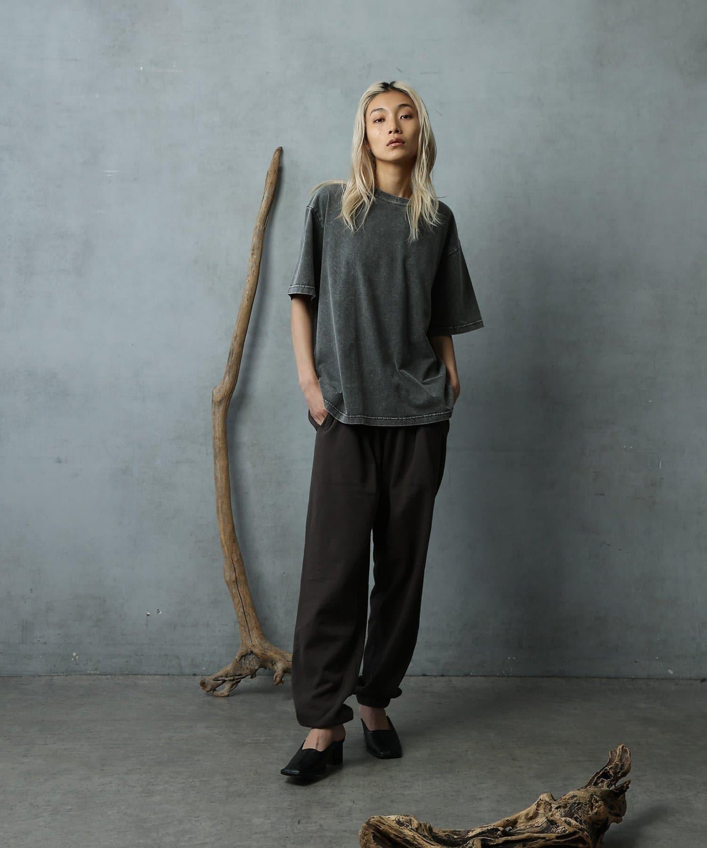 paradigm 生物酶洗褪色圓領短袖T恤