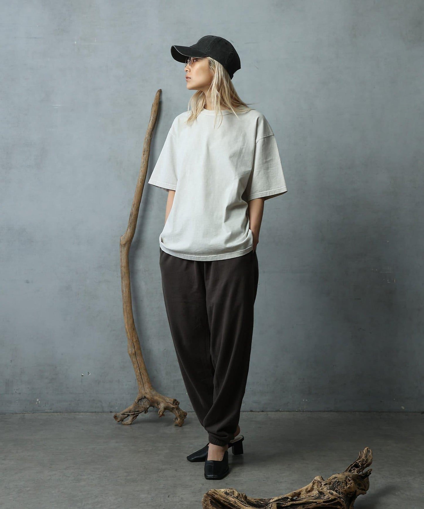 paradigm 生物酶洗褪色圓領短袖T恤