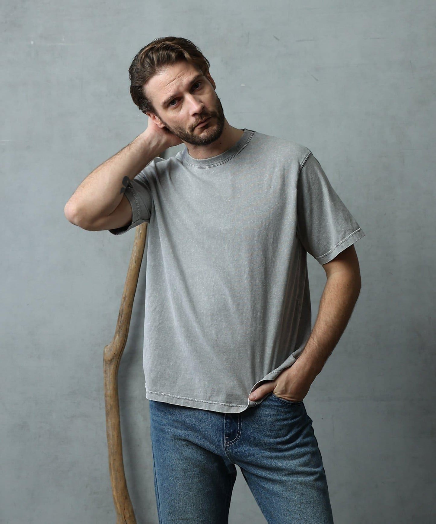 paradigm 生物酶洗褪色圓領短袖T恤