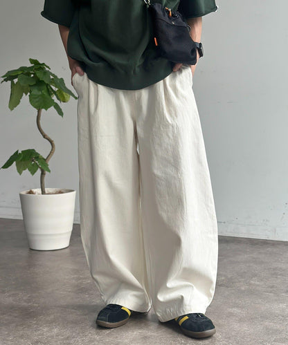 休閒彎刀帆布褲子